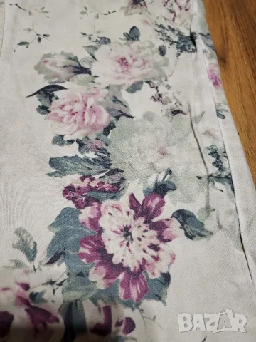 Дамски дънки с цветя, снимка 7 - Дънки - 48221090