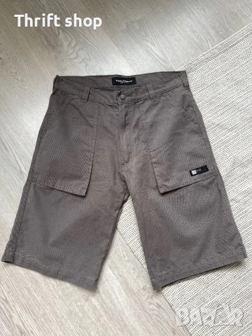 Къси Панталони, снимка 1