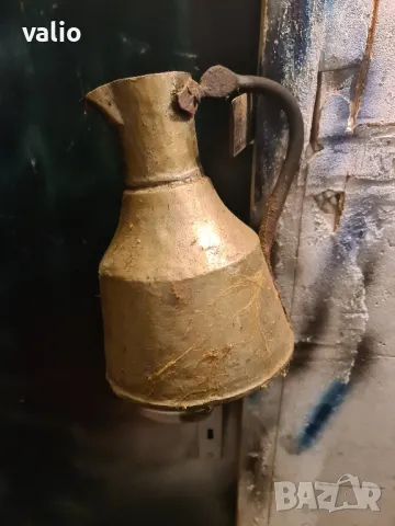 Стара бакърена кана, снимка 2 - Антикварни и старинни предмети - 50029797