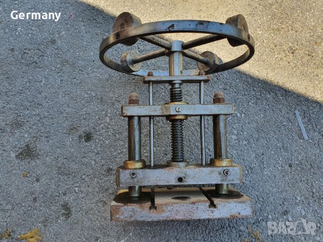 Немска винтова преса