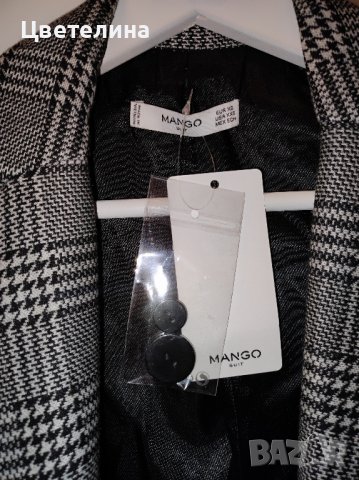 Дамско вталено карирано сако на Mango размер XS цена 80 лв. + подарък спирала KYLIE 5 мл., снимка 5 - Сака - 42682719