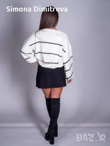 Пуловер на ленти-Kristin в бяло, снимка 2 - Блузи с дълъг ръкав и пуловери - 52659905