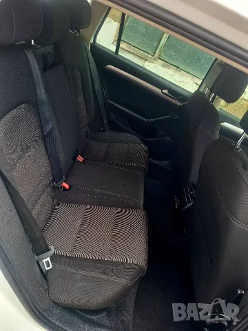 VW Passat 1.6TDI , снимка 10 - Автомобили и джипове - 56515784