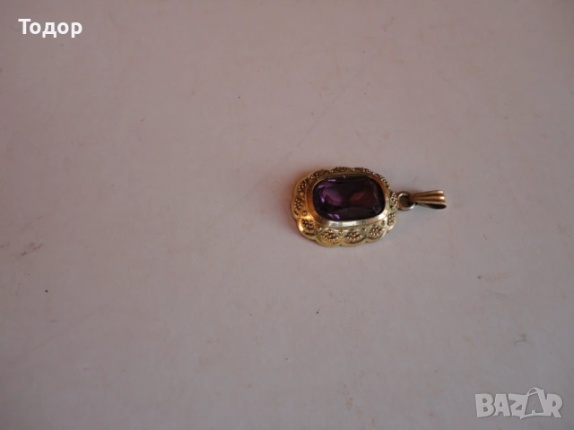 Позлатен медальон колие с аметист Amerik K@L, снимка 2 - Колиета, медальони, синджири - 53050935