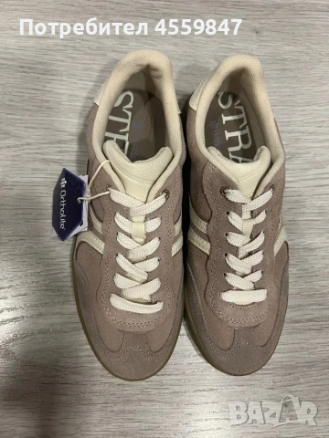 Обувки Stradivarius , снимка 2 - Дамски ежедневни обувки - 51313352