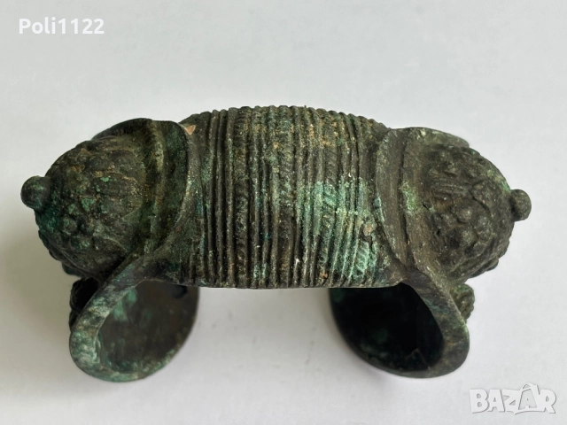 Възрожденска гривна рогатка