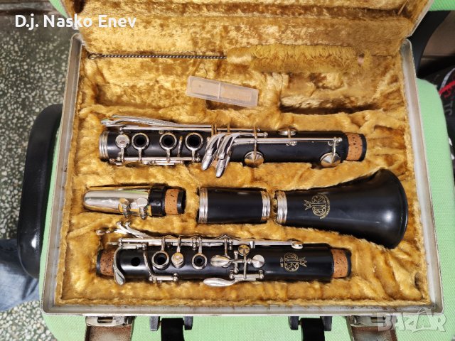 Amati Kraslice ACL 201 B-Flat clarinet /Б-Кларинет с куфар/ ID:203576, снимка 2 - Духови инструменти - 38000440