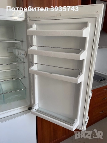 Либхер хладилник Liebherr, снимка 4 - Хладилници - 52953231