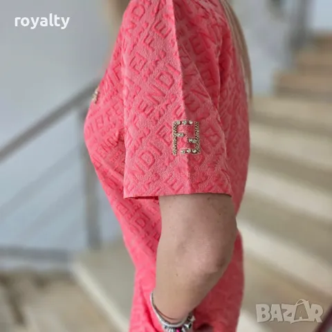 Дамска рокля Fendi, снимка 2 - Рокли - 49015771