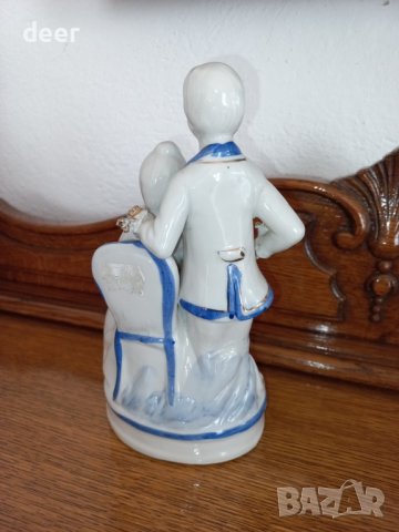 Порцеланова статуетка от Западна Европа , снимка 4 - Декорация за дома - 42915759