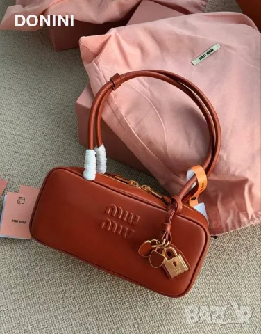 Miu Miu Belair Дамска чанта, кожа, снимка 4 - Чанти - 55985709