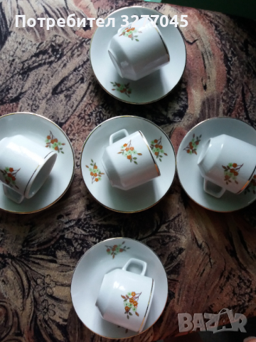 Порцеланов сервиз за късо кафе, снимка 3 - Сервизи - 36496776
