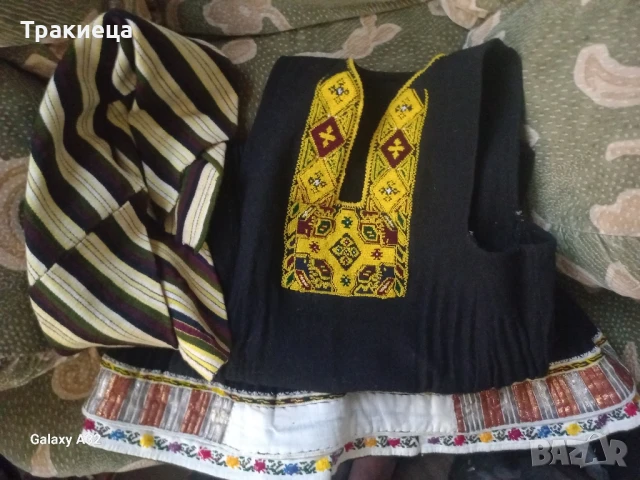 СТАР ЕЛХОВСКИ СУКМАН И ПОЯС НОСИЯ