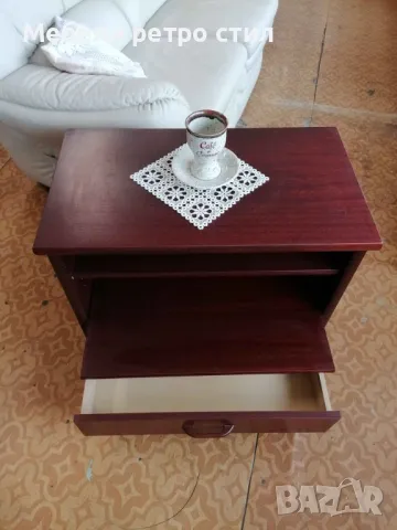 Шкаф за телевизор с колелца, подвижен рафт и чекмедже. Може да се използва и като библиотека., снимка 3 - Шкафове - 49726216