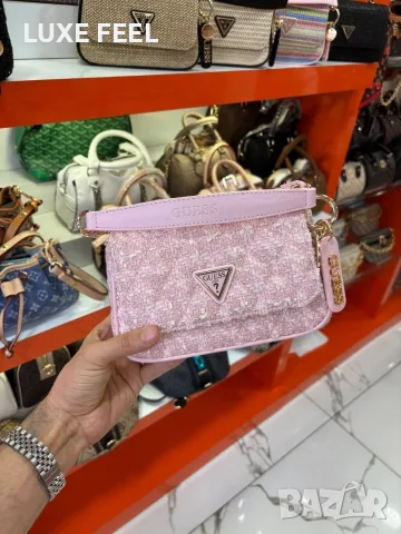 Guess ✨Дамски Чанти , снимка 6 - Чанти - 55952577