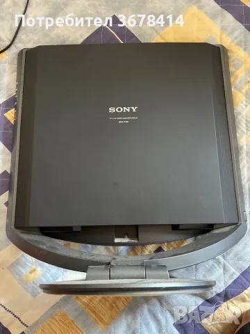 Монитор въртящ Sony , снимка 2 - Работни компютри - 55990460