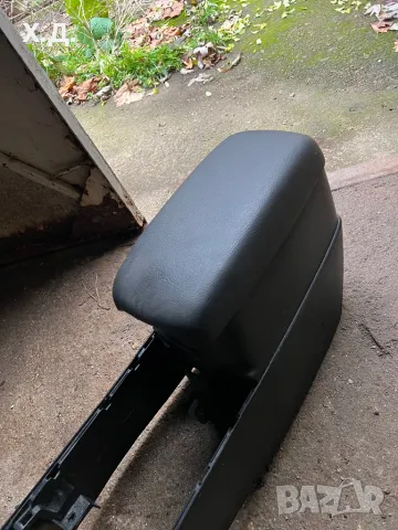 Подлакътник Мазда 6 , снимка 3 - Части - 49513223