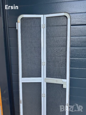 Оригинален комарник Remis за Кемпер HYMER (За входната врата) цена 350.00 лева, снимка 2 - Къмпинг мебели - 51198625