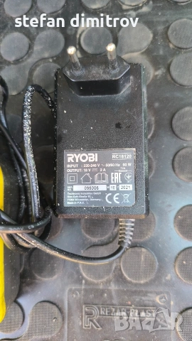Зарядно устройство Ryobi RC18120 ONE+ , снимка 4 - Винтоверти - 54309400