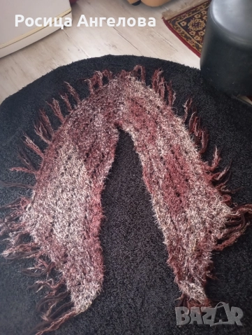 Винтидж ръчно плетиво дамски шал наметало , снимка 4 - Шалове - 51744447