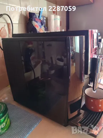 Кафе робот jura E60, снимка 4 - Кафемашини - 47573639