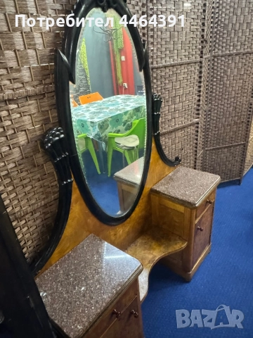 Масивна винтидж тоалетка , снимка 6 - Антикварни и старинни предмети - 52628052