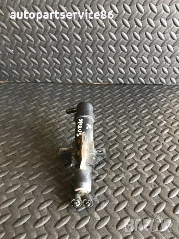 Помпа за измиване на десния фар за KIA Opirus 3.5 (2006)