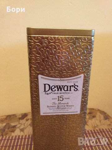 Dewar's метална кутия от уиски, снимка 2 - Други ценни предмети - 29457499