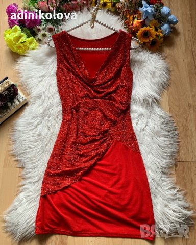 Червена лъскава рокля, снимка 1 - Рокли - 42459497