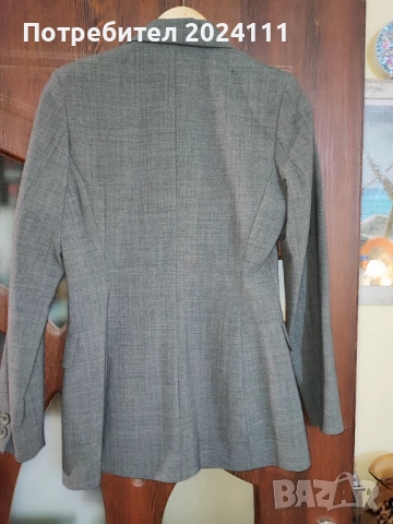 Продавам дамско сако, снимка 2 - Сака - 52416181