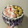 Кинде или Милкинис торта с лакомства, розички, снимка по поръчка, снимка 11