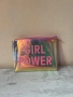 Несесер с холограмен ефект преливащ се розов цвят с надпис GIRL POWER на марката H&M 🩷🩷🩷, снимка 5