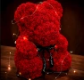 Плюшено мече с LED рози - подарък за мама, момиче, баба - комплект вечни рози 25 см, снимка 4
