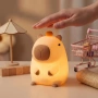 Нова Силиконова лампа капибара LED за деца стая с таймер и 2 светлини, снимка 1