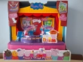 Чисто нов комплект - театрална сцена Peppa's Stage Peppa Pig, снимка 2