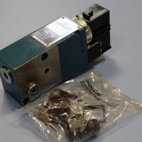 пресостат Bosch 0 811 160 014 pressure switch 12-160Bar, снимка 1 - Резервни части за машини - 37825781