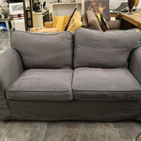 Двуместен диван със лесно сваляеми калъфи, снимка 3 - Дивани и мека мебел - 44570688