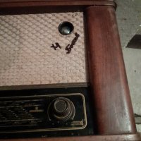 Старо радио-Хр.Ботев, снимка 2 - Антикварни и старинни предмети - 31097530