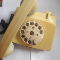 Ретро телефон с шайба, снимка 2 - Антикварни и старинни предмети - 44225942