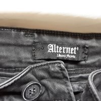 младежки панталон Alternet черен от Италия, снимка 2 - Панталони - 42275489