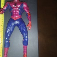 Оригинална Marvel Spiderman екшън фигура 2005, снимка 1 - Колекции - 39021284