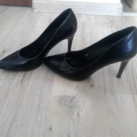 Ежедневни дамски обувки, снимка 2 - Дамски обувки на ток - 39271100