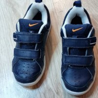 Детски маратонки Nike , снимка 1 - Детски маратонки - 38578519