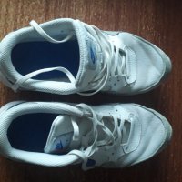 Дамски маратонки Nike Air 38.5, снимка 10 - Маратонки - 42849671