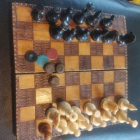 Шах в дървена кутия, има липси, снимка 1 - Шах и табла - 39441778