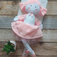 Мека кукла-дрънкалка за бебе, снимка 1 - Кукли - 42379664