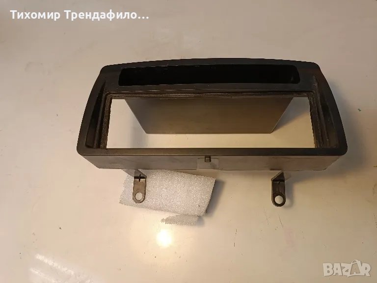 лайсна адаптация one din , single din , toyota corolla 2003г. за касетофон, снимка 1