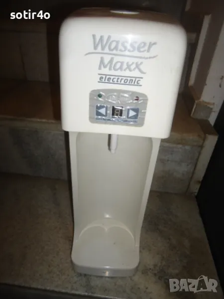 апарат за газирана вода и сокове , снимка 1