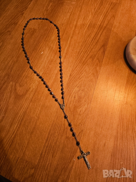Стара молитвена броеница с кръст разпятие богородица и Исус Христос  и лилави  кристали за да те п, снимка 1