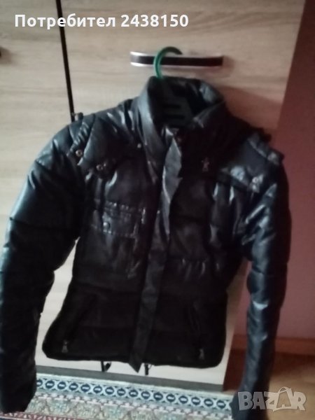 Червено яке , снимка 1